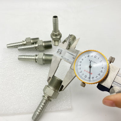 Male High Pressure NPT Hydraulic Fittings 15611-06-06